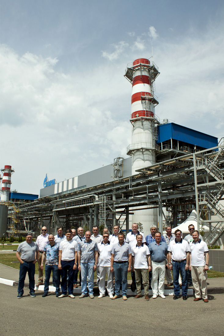 Участники совещания посетили производственные объекты филиала ПАО «ОГК-2» — Адлерская ТЭС —  современную парогазовую электростанцию мощностью 360 МВт
